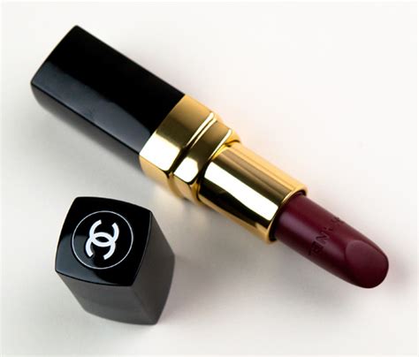 Chanel Baroque Rouge Coco Lipstick Review, Photos, Swatches